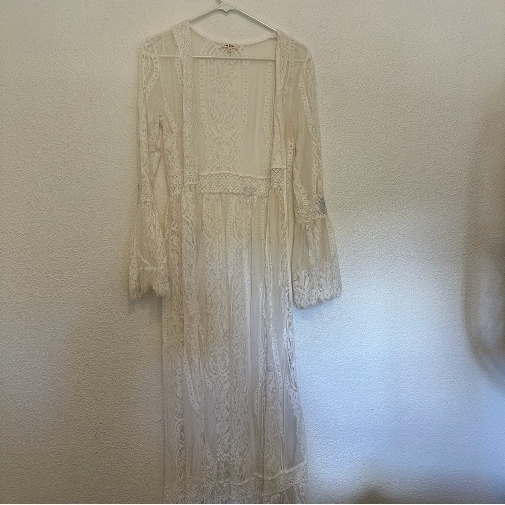 In Bloom Cream Lace Robe